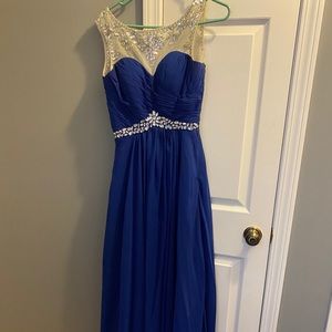 STUNNING BLUE DRESS